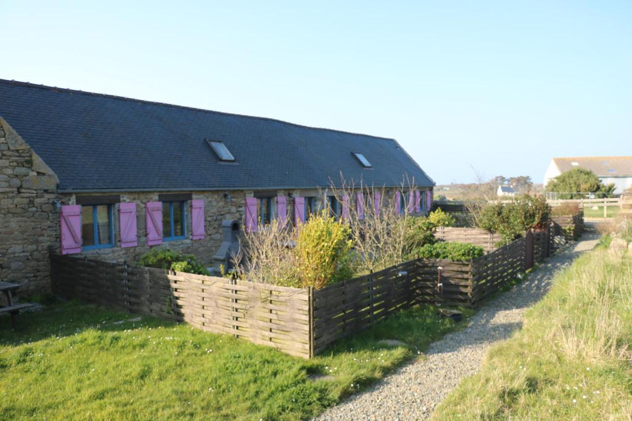 Les Gites Aux Volets Roses Landunvez Экстерьер фото